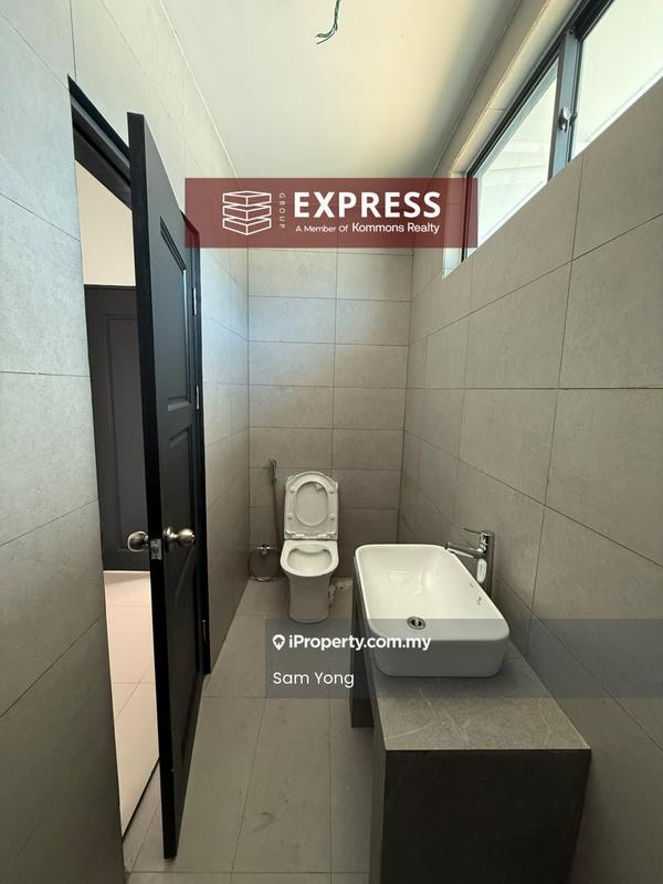 Semi-Detached House for Sale in Airport, Miri by Sam Yong - Bathroom - iProperty.com.my