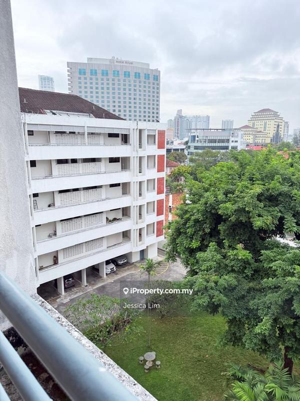 For Sale - Arratoon Court