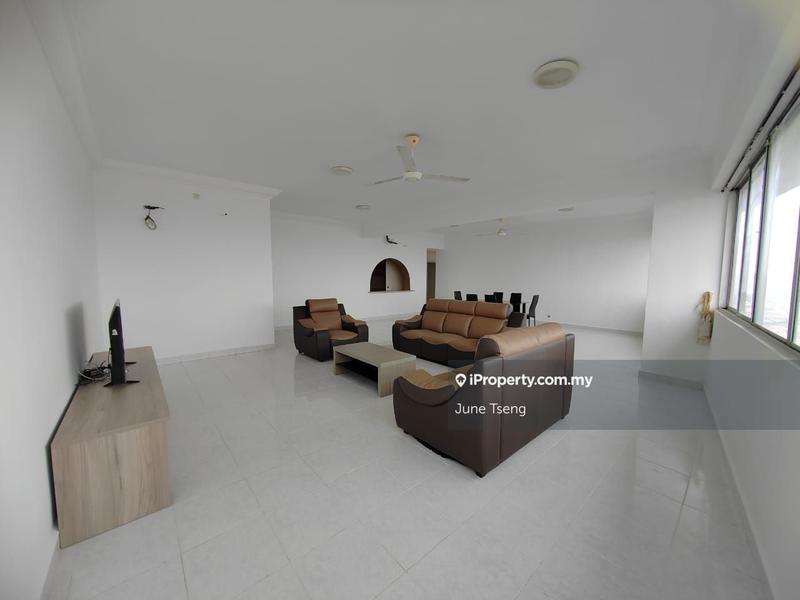 For Sale - Country Tower Condominium