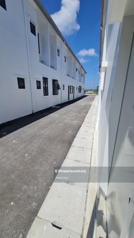 2-storey Terraced House for Sale in Sejati Lake side Residence Cyberjaya, Puchong by Jane Hor - iProperty.com.my
