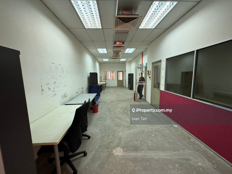 Pejabat untuk Disewa di Taman Danau Desa, Taman Desa oleh Ivan Tan - iProperty.com.my