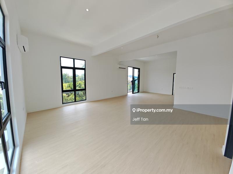 Semi-Detached House for Sale in Bandar Bukit Puchong, Puchong by Jeff Tan - Living Room - iProperty.com.my