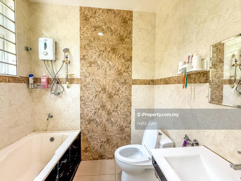 Rumah Berkembar untuk Dijual di 8da2t, Ulu Kelang oleh Hafiz Zubir - iProperty.com.my