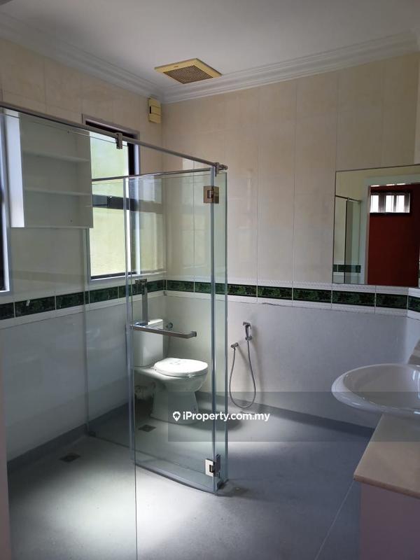 Bungalow House for Sale in Tanjung Bungah, Penang by Ederic J. Low - iProperty.com.my