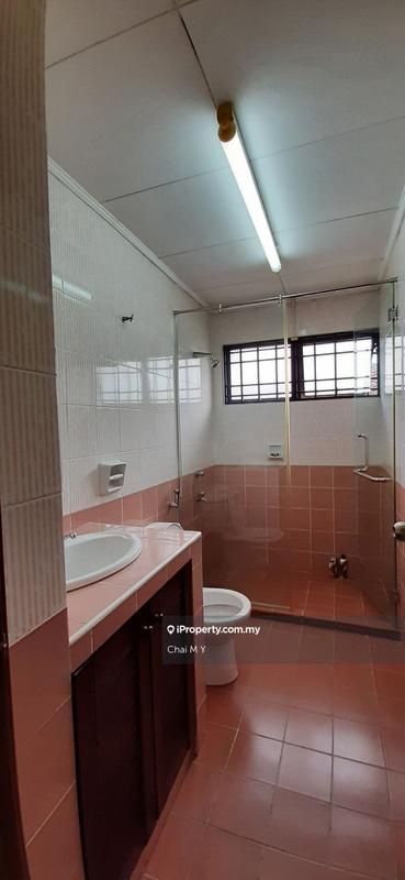 Rumah Berkembar untuk Dijual di Bandar Kinrara Seksyen 6, Bandar Kinrara oleh Chai M Y - iProperty.com.my
