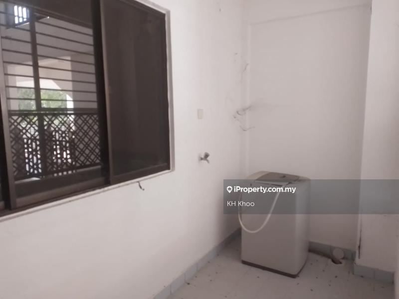Condominium for Sale in Cyber Heights Villa by KH Khoo - iProperty.com.my