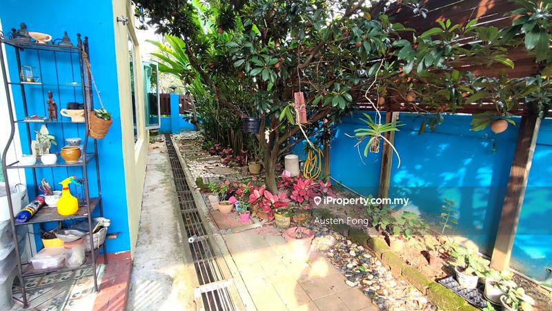 Rumah Berkembar untuk Dijual di Seksyen 13, Shah Alam oleh Austen Fong - iProperty.com.my