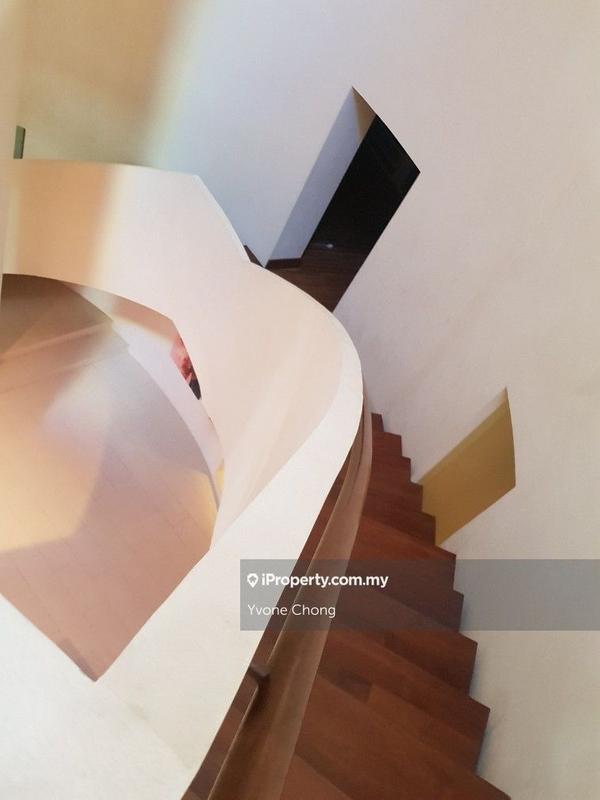 Bungalow House for Sale in Mines Resort City, Seri Kembangan by Yvone Chong - iProperty.com.my