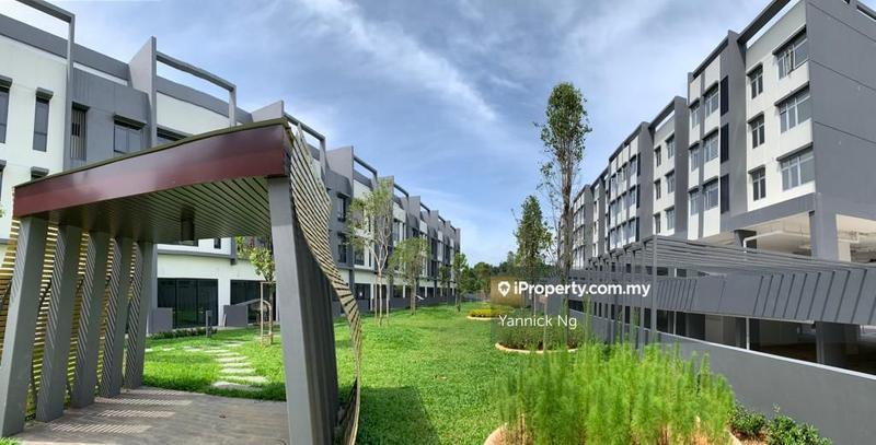 Townhouse for Sale in Seri Kembangan, Seri Kembangan by Yannick Ng - iProperty.com.my