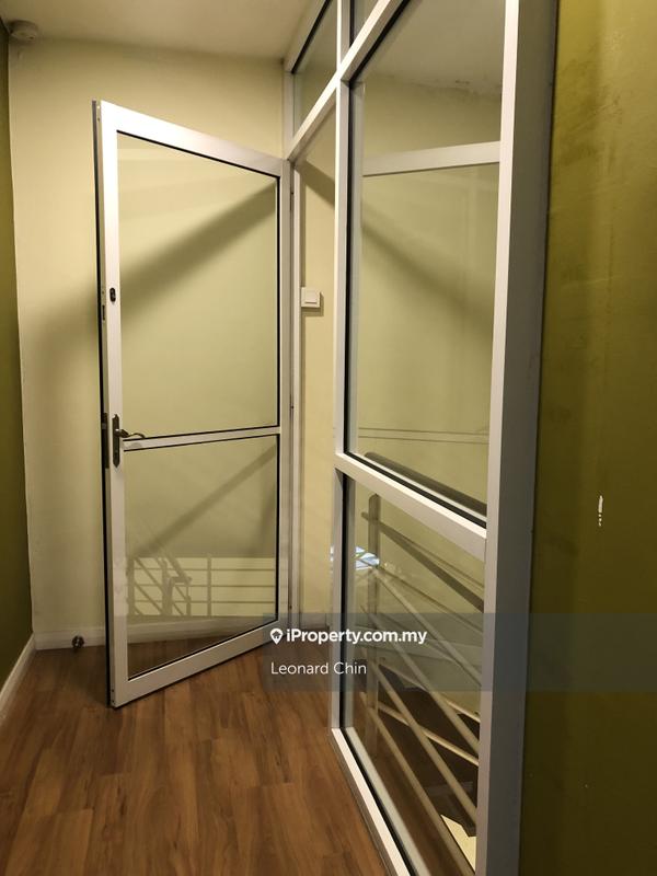 2.5-storey Terraced House for Sale in meadow lake fields, Sungai Besi by Leonard Chin - iProperty.com.my