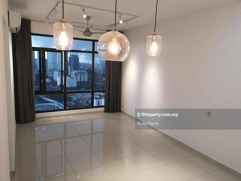Service Residence for Sale in The Park Sky Residence by Ricky Poon - iProperty.com.my