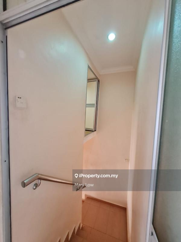 Townhouse for Sale in Taman Bukit Cheng, Cheng by Mary Low - iProperty.com.my