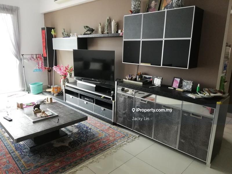 Kediaman Servis untuk Dijual di Subang Olives Residence oleh Jacky Lin - iProperty.com.my
