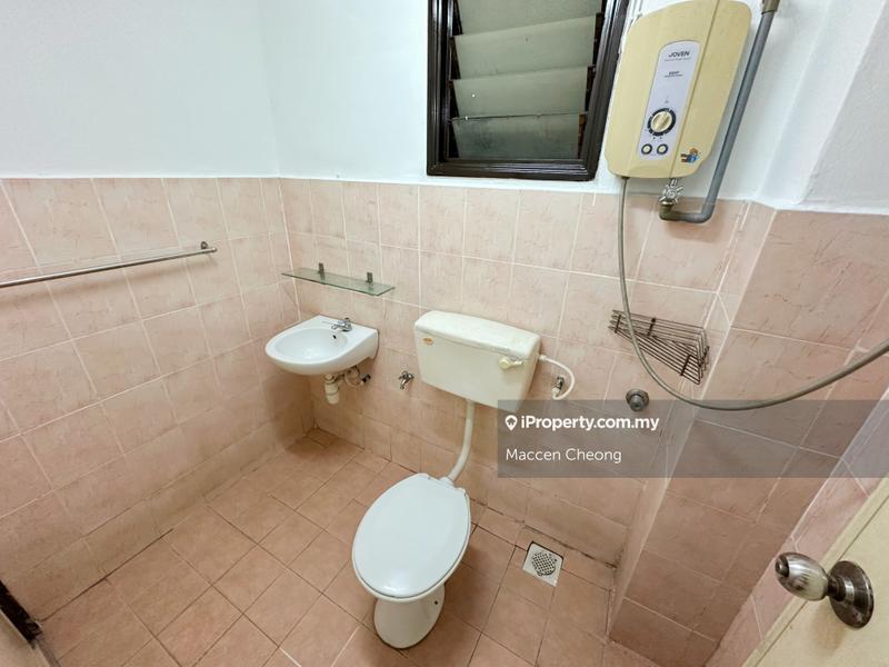 2-storey Terraced House for Sale in ut2ph, Tanjong Duabelas by Maccen Cheong - iProperty.com.my