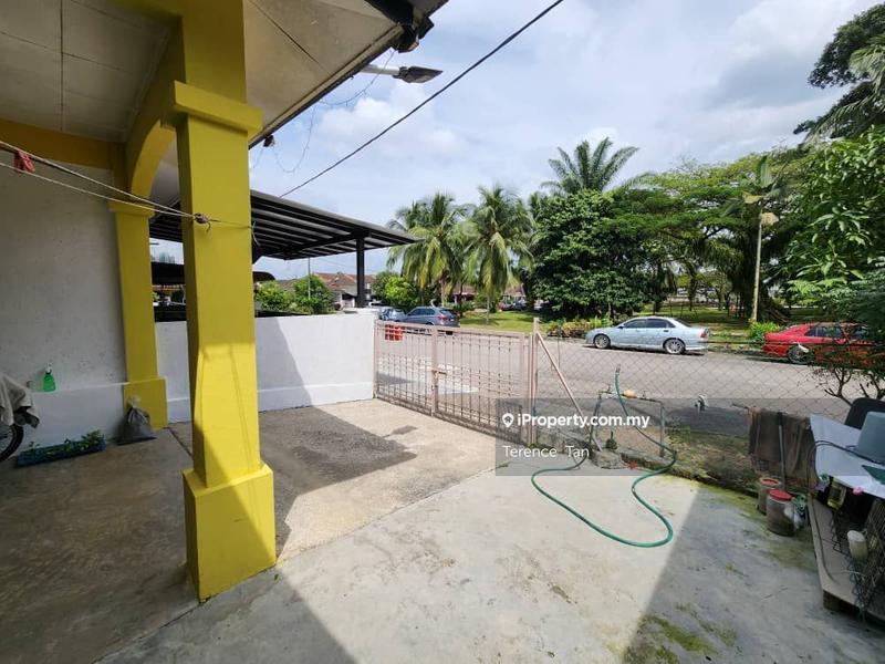 Rumah Teres 1-Tingkat untuk Dijual di Taman Sri Saujana, Kota Tinggi oleh Terence Tan - iProperty.com.my