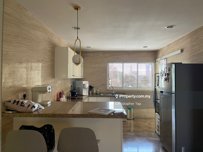 For Sale - Sri Murni