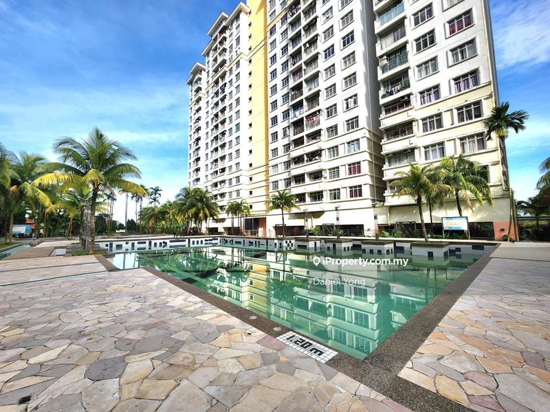 For Sale - Kipark Apartment