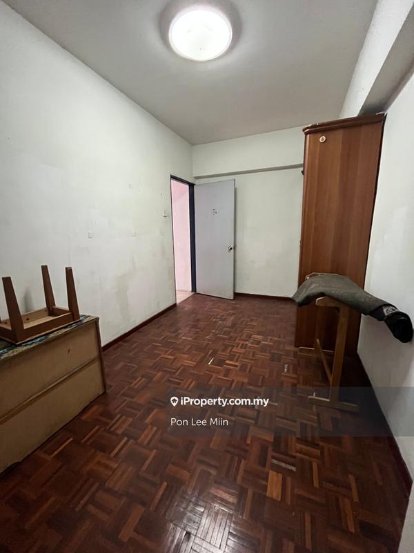 Apartment for Sale in Pangsapuri Seri Gembira by Pon Lee Miin - iProperty.com.my