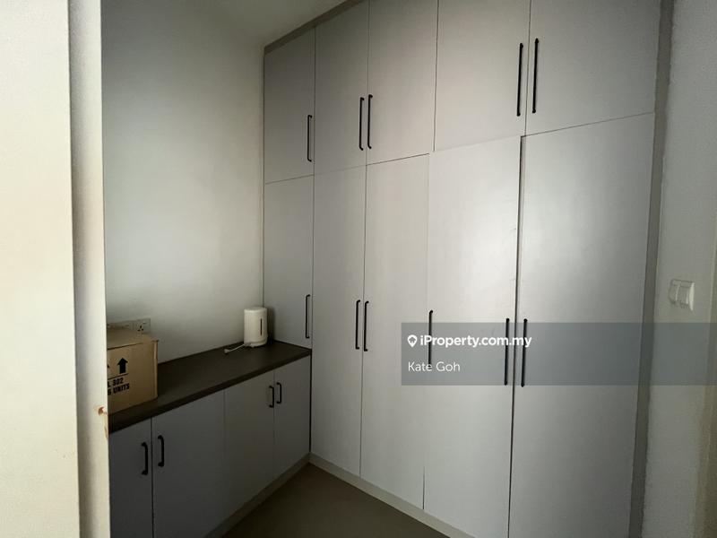 Bungalow House untuk Dijual di Lakefront Villa, Cyberjaya oleh Kate Goh - iProperty.com.my