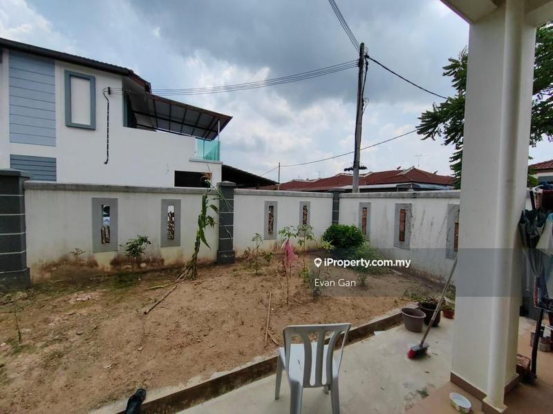 Semi-Detached House for Sale in Taman Desa Idaman, Durian Tunggal by Evan Gan - iProperty.com.my