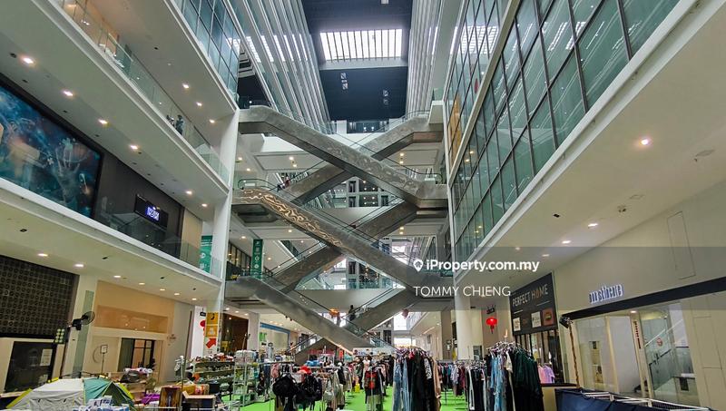 Retail Space for Sale in Skypark @ One City USJ Subang Retail Shop 2991sqft, Subang Jaya by TOMMY CHIENG - iProperty.com.my