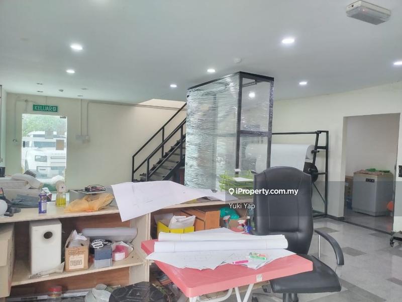 Warehouse for Sale in Pengkalan Tudm Subang, Shah Alam by Yuki Yap - iProperty.com.my