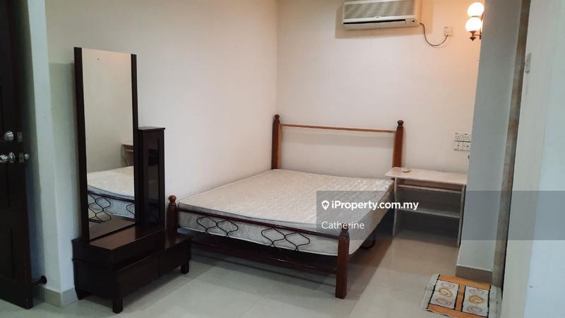 Rumah Teres 2-Tingkat untuk Dijual di SS17, Subang Jaya oleh Catherine - iProperty.com.my
