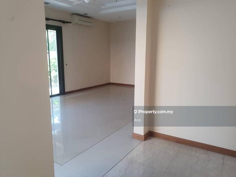 Banglo untuk Dijual di Country Heights, Kajang oleh Ann - iProperty.com.my