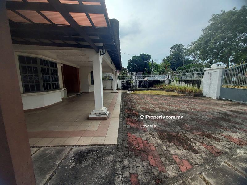 Semi-Detached House for Sale in Taman Overseas Union (Taman Oug), Jalan Klang Lama (Old Klang Road) by Low WK - iProperty.com.my