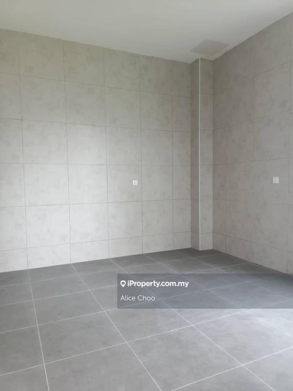 Semi-Detached House for Sale in Kluang, Johor by Alice Choo - iProperty.com.my