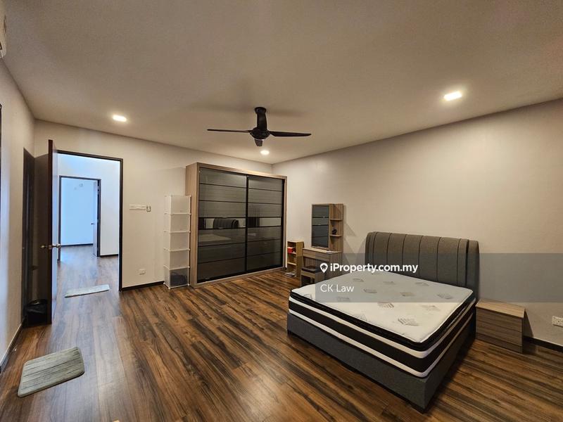 Rumah Teres 2-Tingkat untuk Dijual di Kajang East, Semenyih oleh CK Law - iProperty.com.my