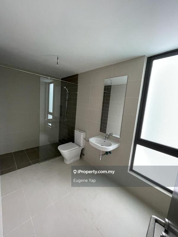 Rumah Teres 3-Tingkat untuk Dijual di Bukit Rahman Putra, Sungai Buloh oleh Eugene Yap - iProperty.com.my