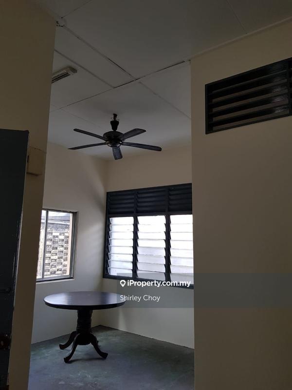 For Sale - Bangunan Choo Cheng Khay