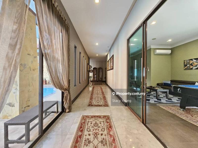 Bungalow House for Sale in Country Heights, Kajang by Stacy Young - iProperty.com.my