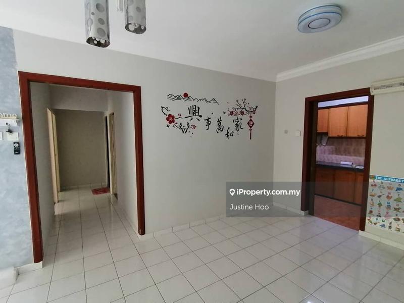 Pangsapuri untuk Dijual di Pangsapuri Saraka oleh Justine Hoo - iProperty.com.my