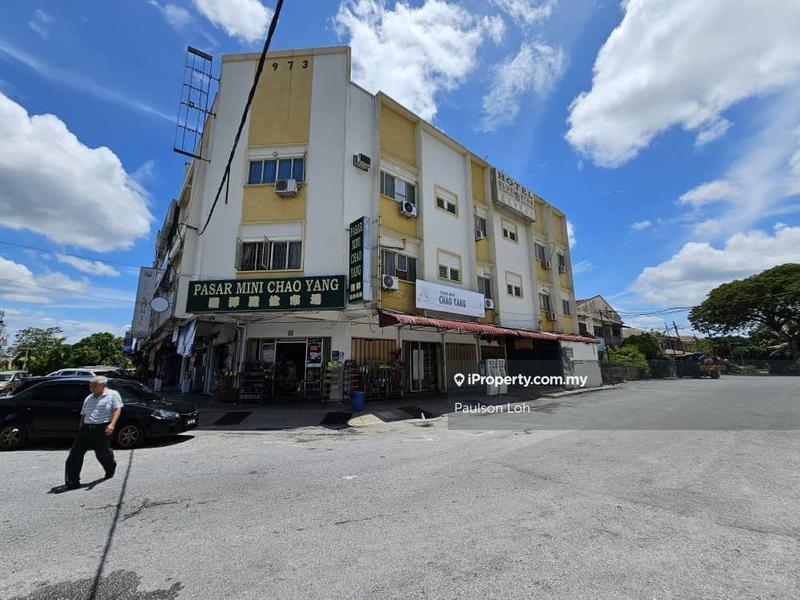 For Sale - Jalan Raja Chulan 3 storey corner shop suitable for hotel