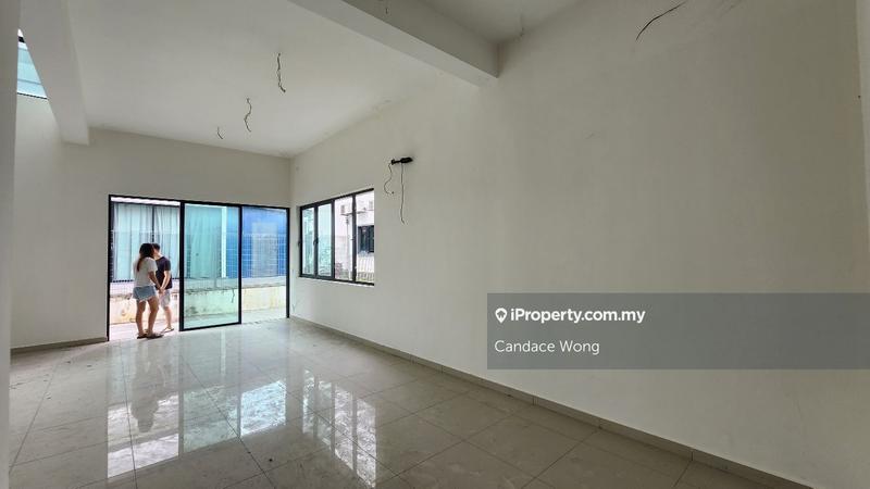 Rumah Berkembar untuk Dijual di Taman Villa Perdana, Kajang oleh Candace Wong - iProperty.com.my
