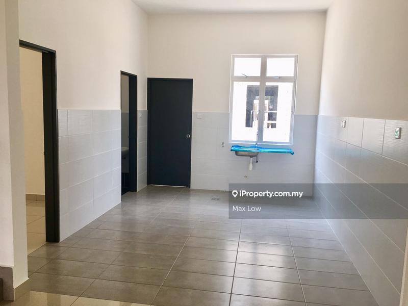 Rumah Berangkai 2 Tingkat untuk Dijual di Suria Warisan, Kota Warisan, KLIA, Sepang, Sepang oleh Max Low - iProperty.com.my