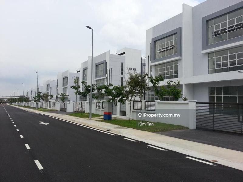 Kilang Berkembar untuk Disewa di Bandar Bukit Raja, Klang oleh Kim Tan - iProperty.com.my