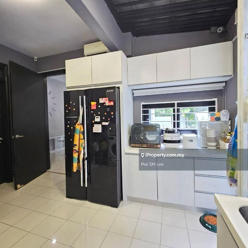 Semi-Detached House for Sale in Twin Palms, Bandar Sungai Long by Mei SM Lee - Twin Palms, Sungai Long Kitchen - iProperty.com.my