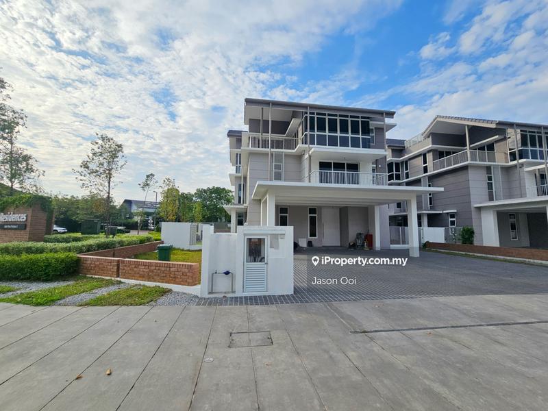 Banglo untuk Dijual di Putra Heights, Subang Jaya oleh Jason Ooi - iProperty.com.my
