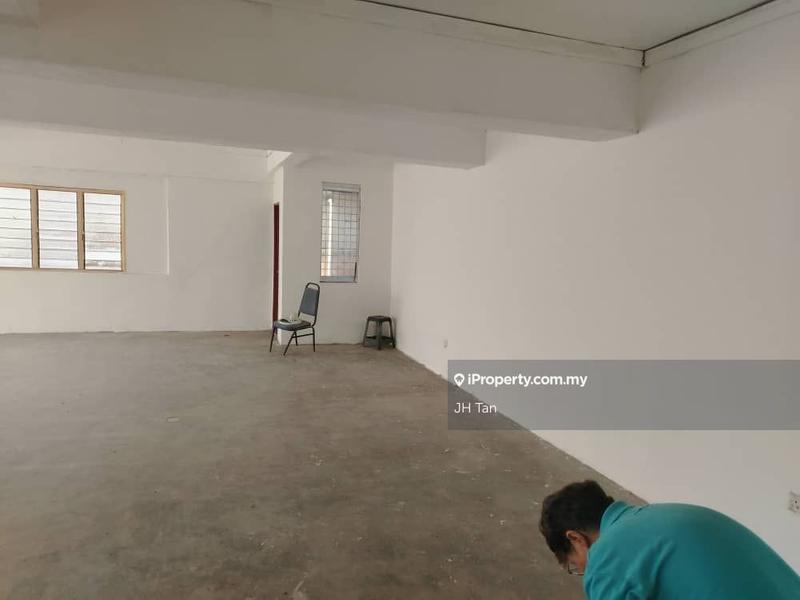 Shop for Rent in Bandar Bukit Beruntung, Bukit Beruntung by JH Tan - iProperty.com.my