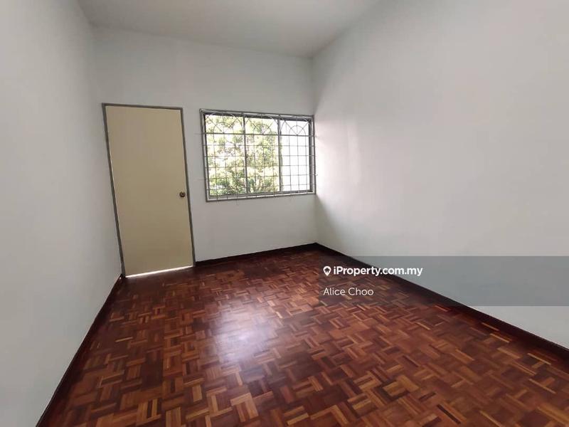 Rumah Teres 2-Tingkat untuk Dijual di Taman Kluang Barat, Kluang, Johor, Kluang oleh Alice Choo - iProperty.com.my