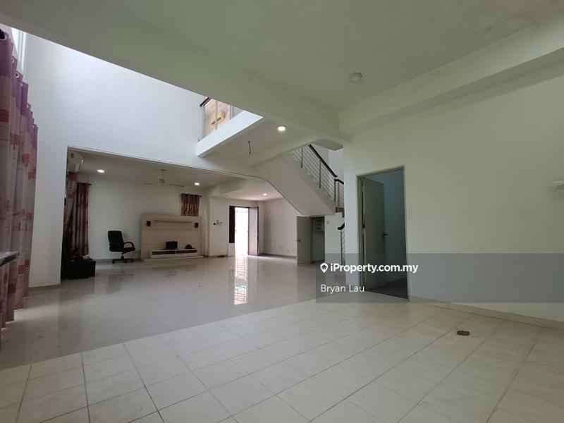 Rumah Berkembar untuk Dijual di Seri Kembangan, Selangor oleh Bryan Lau - iProperty.com.my