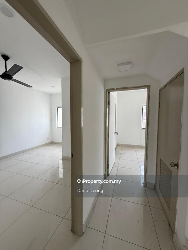 Rumah Berangkai 3 Tingkat untuk Dijual di Taman Sri Tanjung, Semenyih oleh Dante Leong - iProperty.com.my