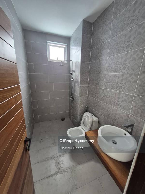 Bungalow House untuk Dijual di Bukit Jelutong, Shah Alam oleh Chester Cheng - iProperty.com.my