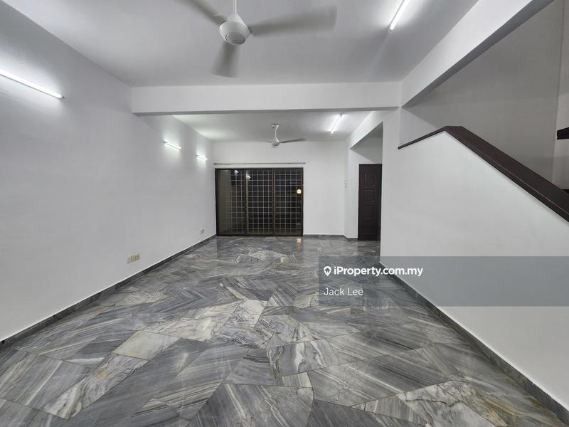 Rumah Berangkai 2 Tingkat untuk Dijual di Bandar Utama 10, Bandar Utama oleh Jack Lee - iProperty.com.my