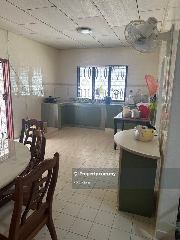 Bungalow House for Sale in Chenering, Kuala Terengganu by CC Khor - iProperty.com.my