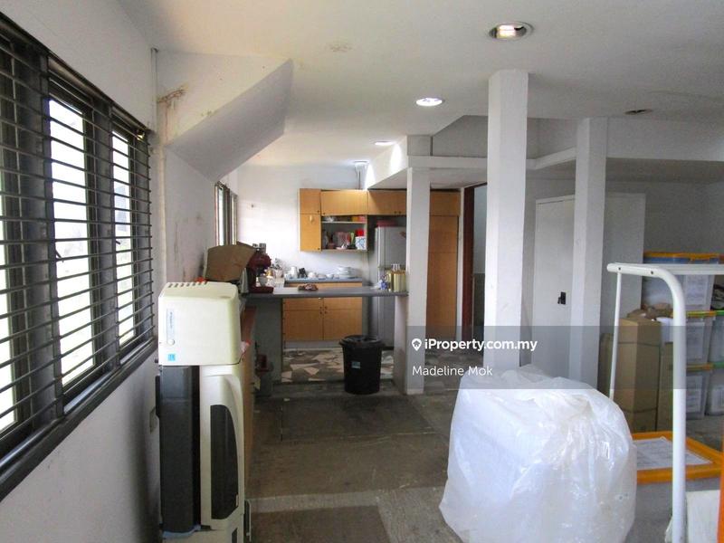 Kedai-Pejabat untuk Dijual di Taman Desa, Kuala Lumpur oleh Madeline Mok - iProperty.com.my