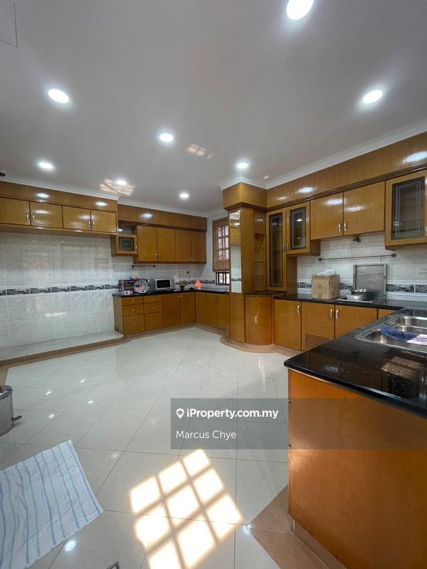 Rumah Pangsa untuk Dijual di Taman Selayang Utama oleh Marcus Chye - iProperty.com.my